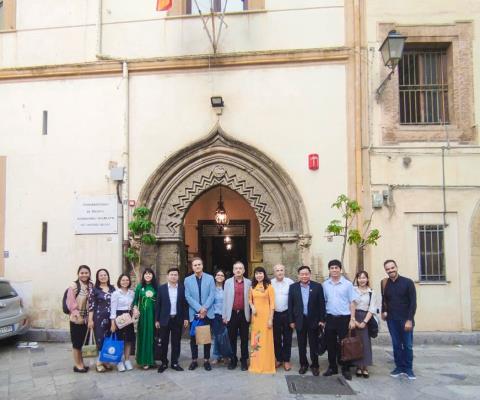 Đoàn công tác Trường Đại học Đồng Tháp tham gia cuộc họp Kick – Off dự án Vietmus tại thành phố Palermo, Italia.