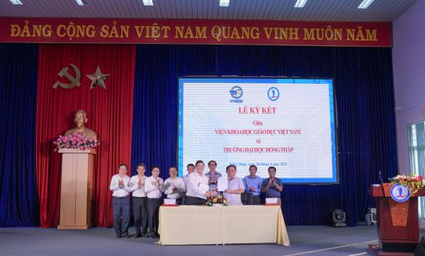 Hội thảo khoa học "Liên kết phát triển nghiên cứu khoa học giáo dục trong bối cảnh đổi mới và hội nhập"