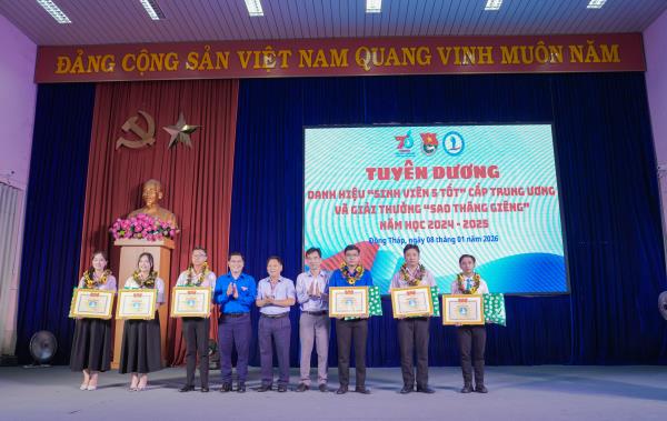 Kỷ niệm 76 năm ngày truyền thống học sinh, sinh viên và Hội Sinh viên Việt Nam